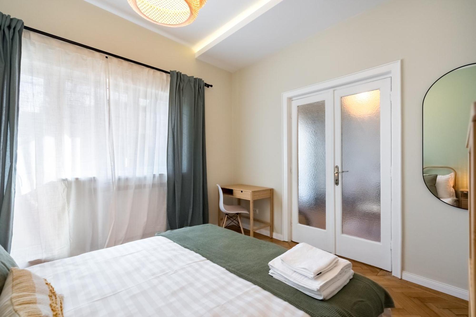 בוקרשט Urban Dream Studio With City Views & Comfort מראה חיצוני תמונה